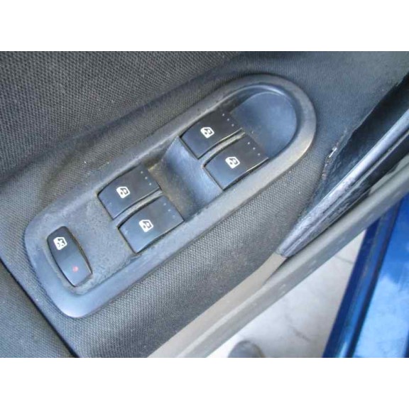 renault megane ii berlina 5p del año 2004