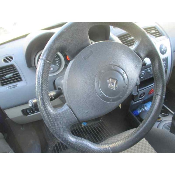 renault megane ii berlina 5p del año 2004