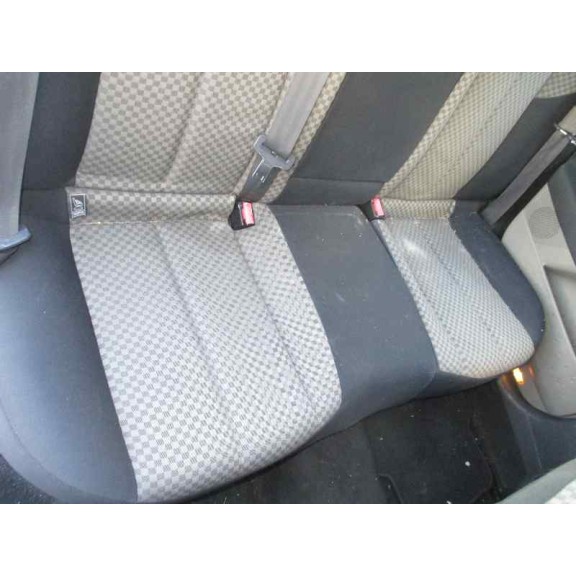 renault megane ii berlina 5p del año 2004