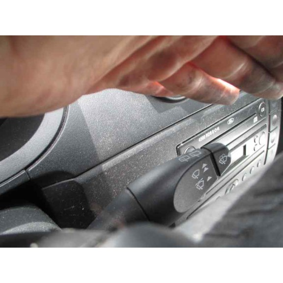 ford fiesta (cbk) del año 2002