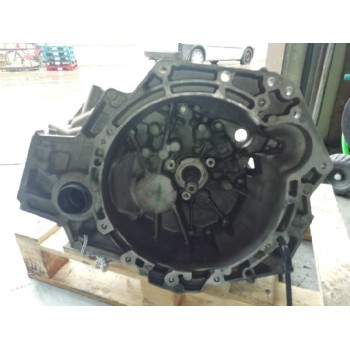 Recambio de caja casco para toyota auris 1.4 turbodiesel cat referencia OEM IAM  DESMONTADA 6V