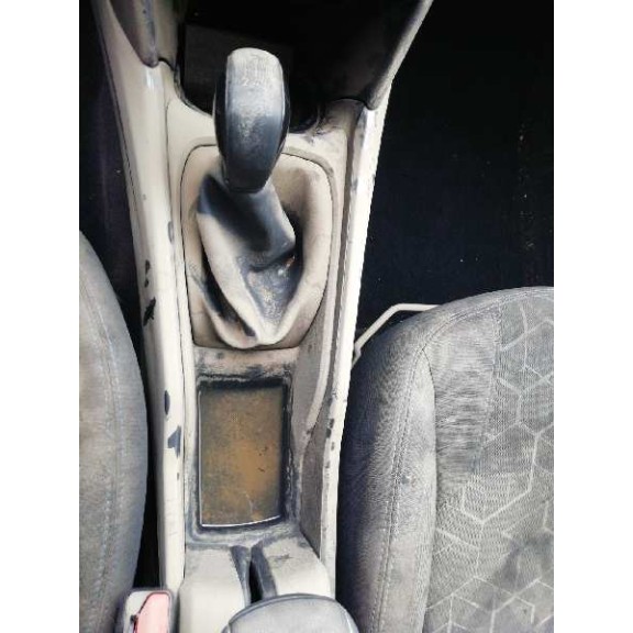 peugeot 2008 (--.2013) del año 2019