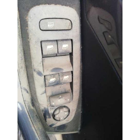 peugeot 2008 (--.2013) del año 2019