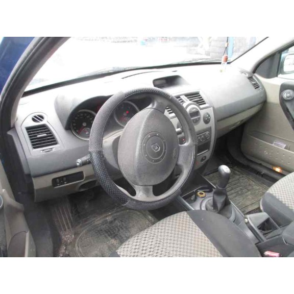 renault megane ii berlina 5p del año 2004