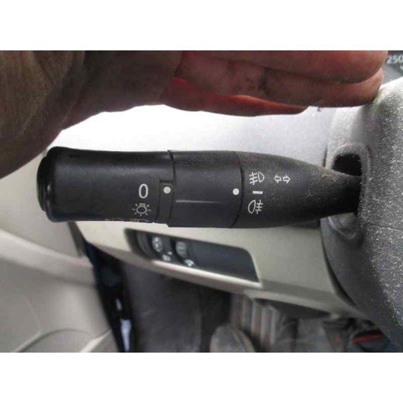 renault megane ii berlina 5p del año 2004