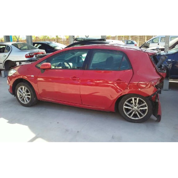 toyota auris del año 2009