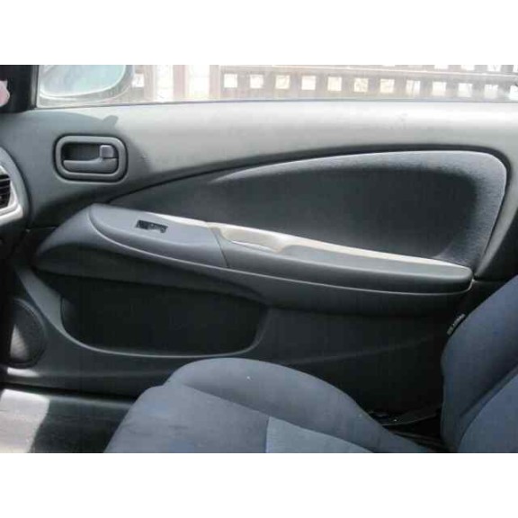 nissan almera (n16/e) del año 2003