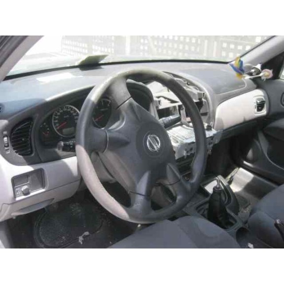 nissan almera (n16/e) del año 2003