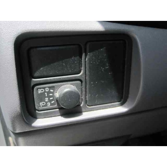 nissan almera (n16/e) del año 2003