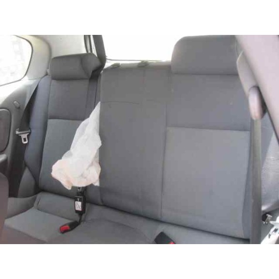 nissan almera (n16/e) del año 2003