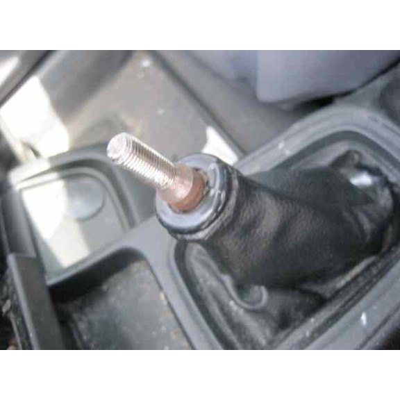 nissan almera (n16/e) del año 2003