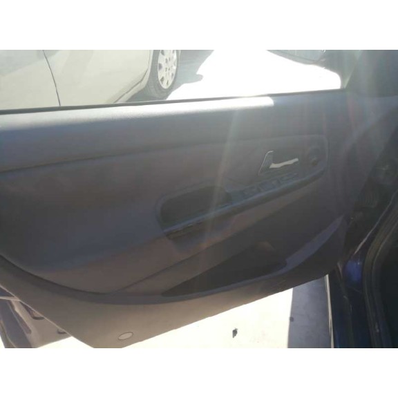 seat cordoba berlina (6k2) del año 2002