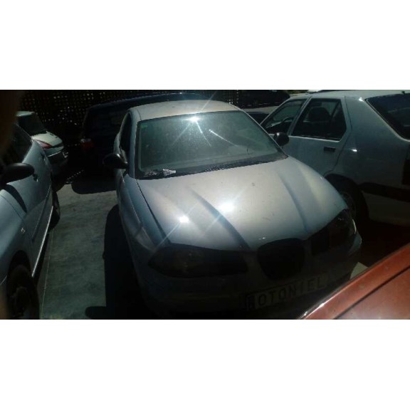 seat ibiza (6l1) del año 2004