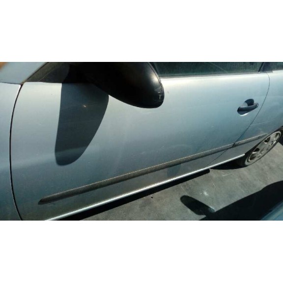 seat ibiza (6l1) del año 2004