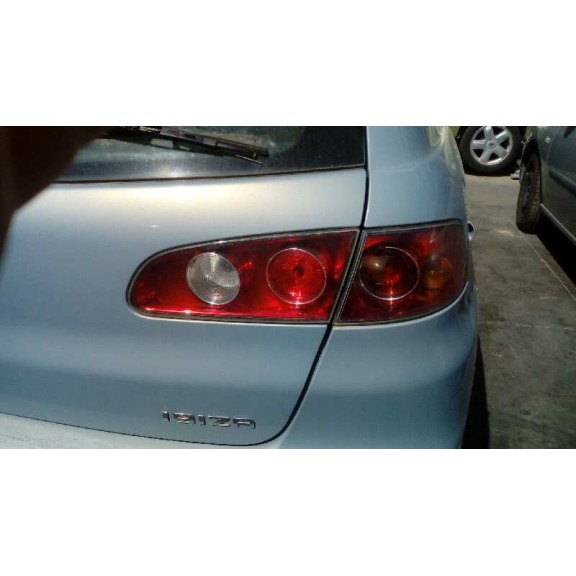 seat ibiza (6l1) del año 2004