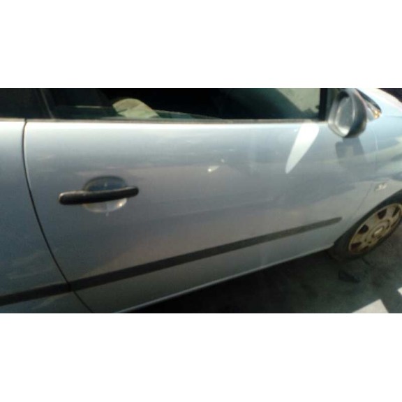 seat ibiza (6l1) del año 2004