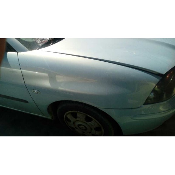 seat ibiza (6l1) del año 2004