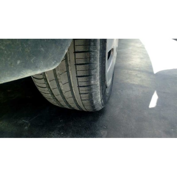 seat ibiza (6l1) del año 2004