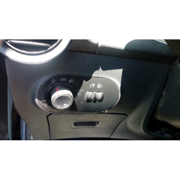 seat ibiza (6l1) del año 2004