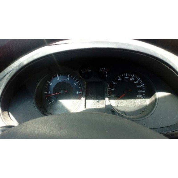 seat ibiza (6l1) del año 2004