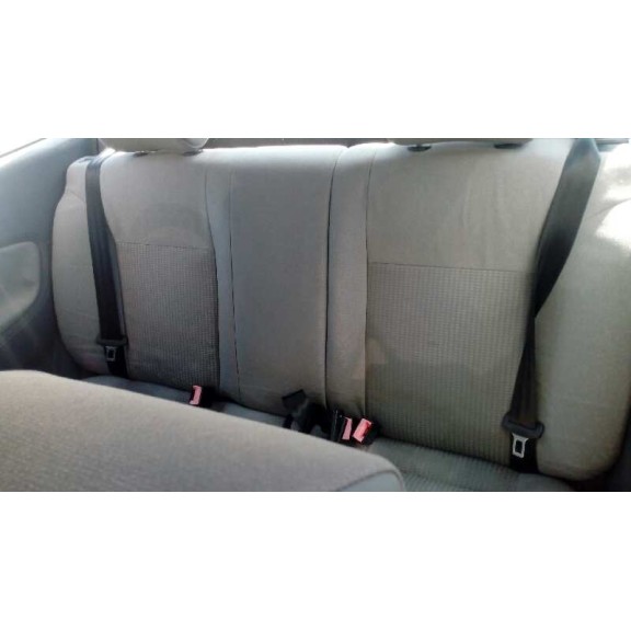 seat ibiza (6l1) del año 2004