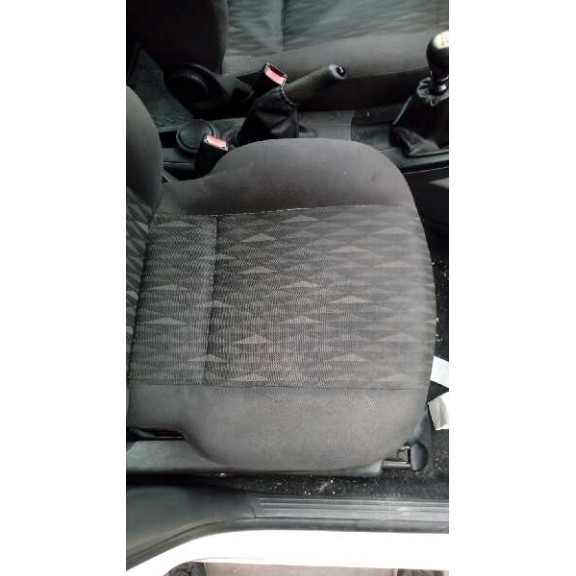 ford focus berlina (cak) del año 2002