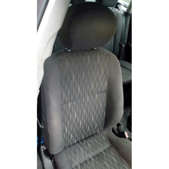 ford focus berlina (cak) del año 2002