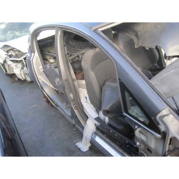 opel corsa e del año 2015