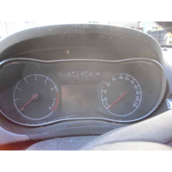 opel corsa e del año 2015