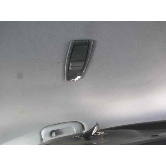 opel corsa e del año 2015