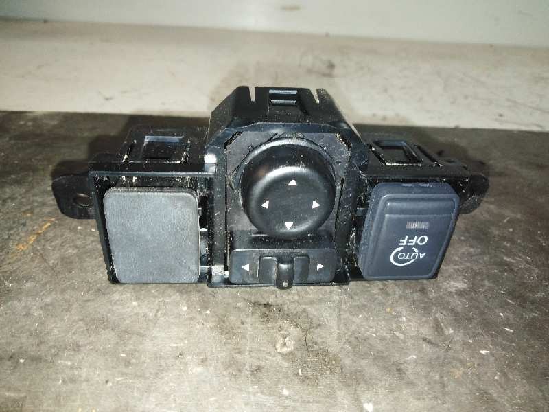 Recambio de mando retrovisor para nissan note acenta referencia OEM IAM 255703TB1A  