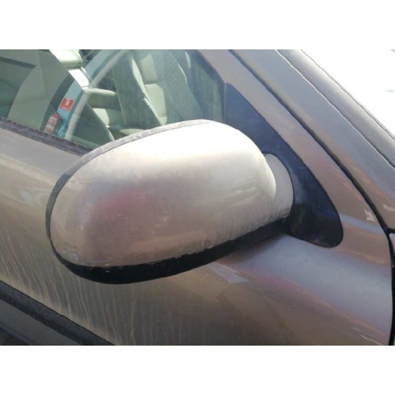 volvo s60 berlina del año 2001