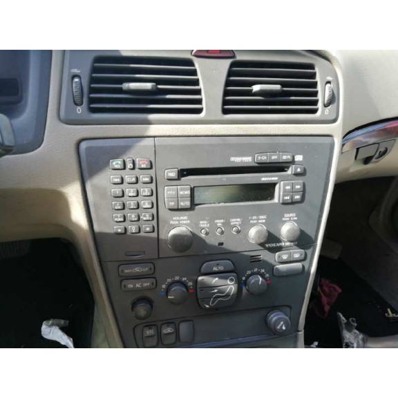 volvo s60 berlina del año 2001