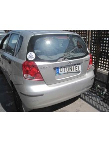 daewoo kalos del año 2004