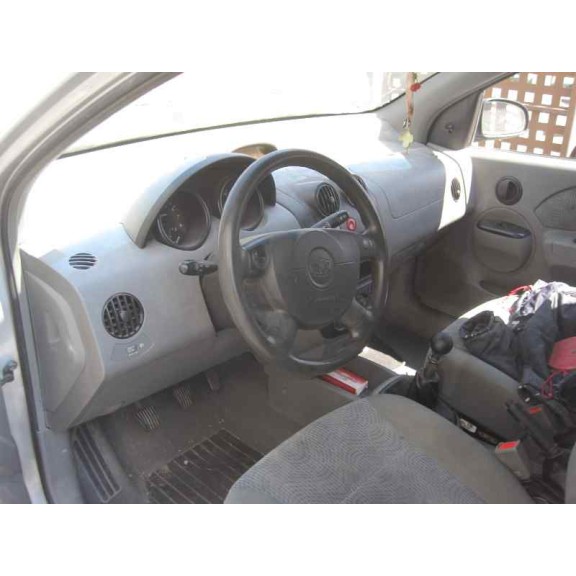 daewoo kalos del año 2004