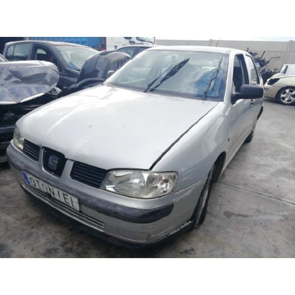 seat cordoba berlina (6k2) del año 2001