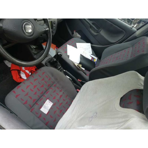 seat cordoba berlina (6k2) del año 2001