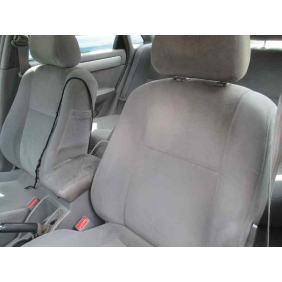 daewoo nubira berlina del año 2004