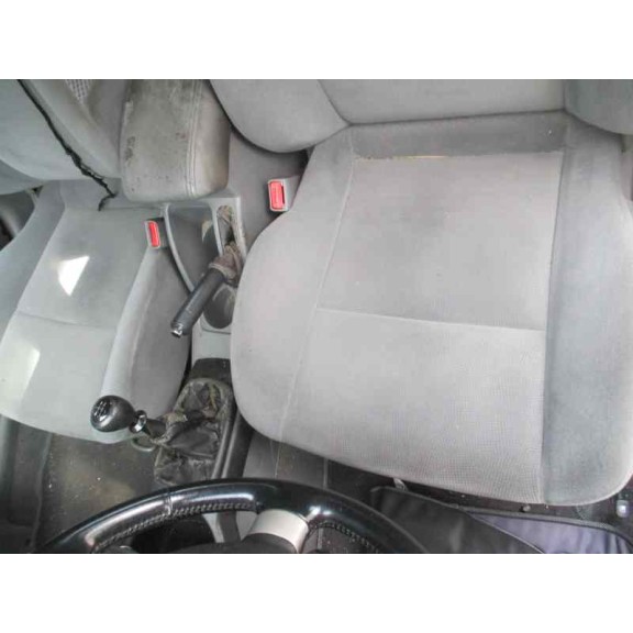 daewoo nubira berlina del año 2004