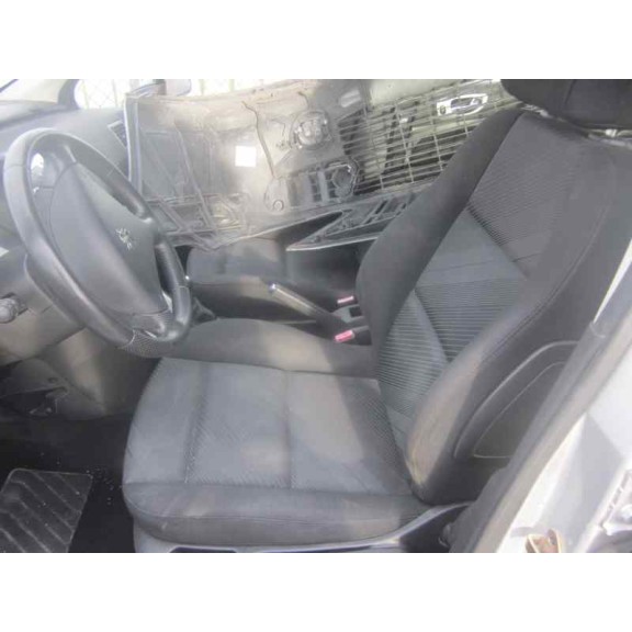 peugeot 307 berlina (s2) del año 2006