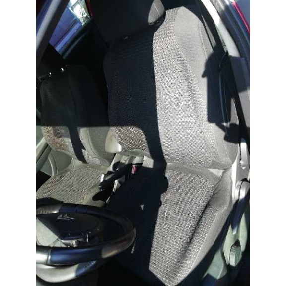 citroën c4 berlina del año 2005