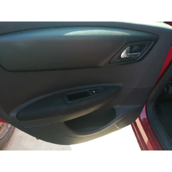 citroën c4 berlina del año 2005