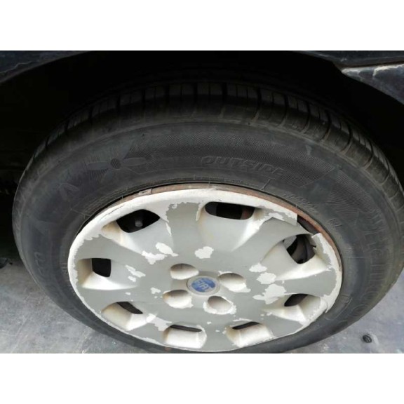 fiat punto berlina (188) del año 2000