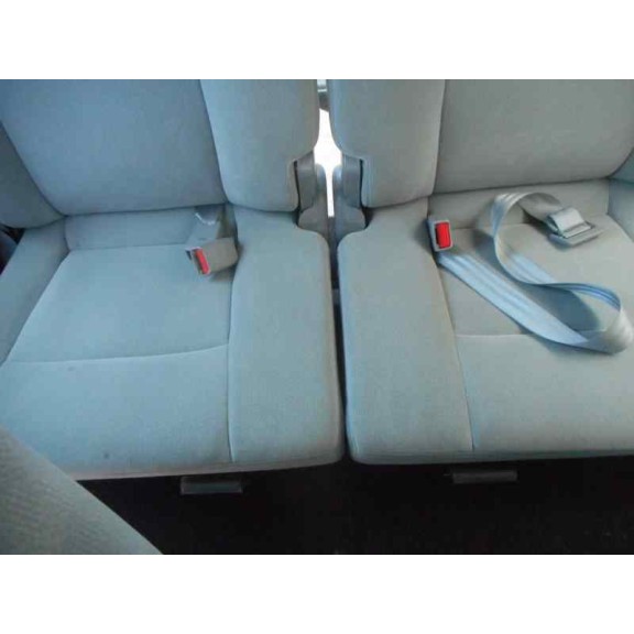 kia carnival ii del año 2004