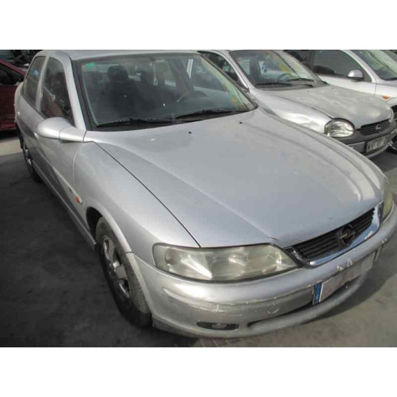 opel vectra b berlina del año 2001