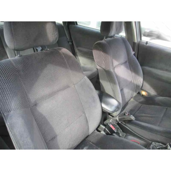 opel vectra b berlina del año 2001