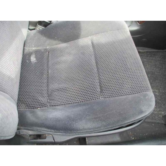 opel vectra b berlina del año 2001