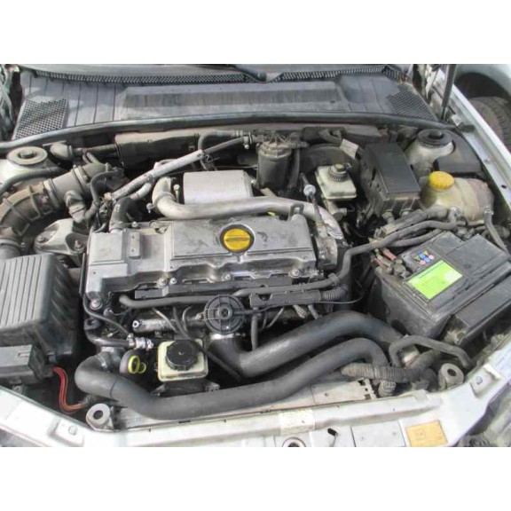 opel vectra b berlina del año 2001