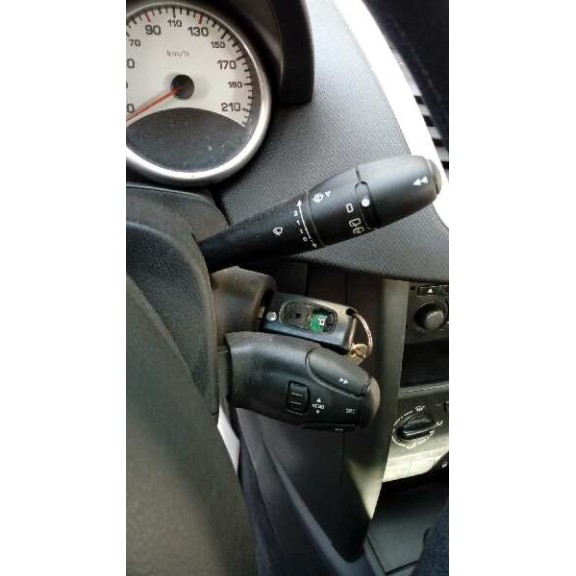 peugeot 207 del año 2006