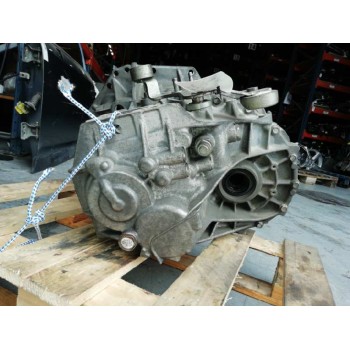 Recambio de caja casco para toyota auris 1.4 turbodiesel cat referencia OEM IAM  DESMONTADA 6V